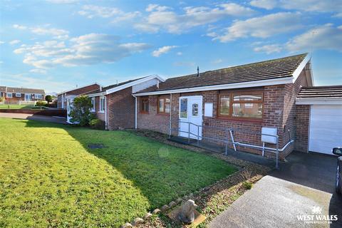 2 bedroom semi-detached bungalow for sale, Fleming Way, Neyland, Milford Haven