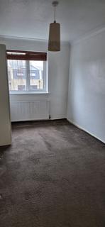 2 bedroom flat to rent, Miles Lodge, Harrow HA1