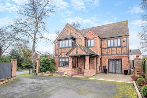 4 bedroom detached house for sale, The Colesleys, Coleshill, Warwickshire B46 3BU