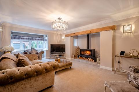 4 bedroom detached house for sale, The Colesleys, Coleshill, Warwickshire B46 3BU