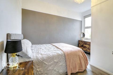 2 bedroom flat for sale, Bellevue Road, SOUTHEND-ON-SEA