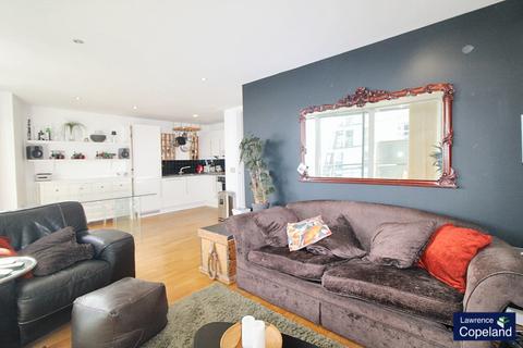 2 bedroom apartment for sale, N V Building, 96 The Quays, Salford, Lancashire, M50