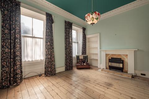3 bedroom flat for sale, 11 (1F2) Lauriston Park, Edinburgh, EH3