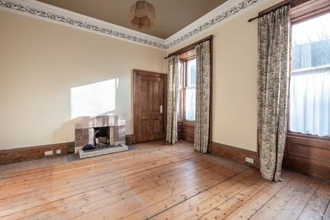 3 bedroom flat for sale, 11 (1F2) Lauriston Park, Edinburgh, EH3