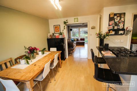 3 bedroom terraced house for sale, Buckingham Gardens, West Molesey KT8