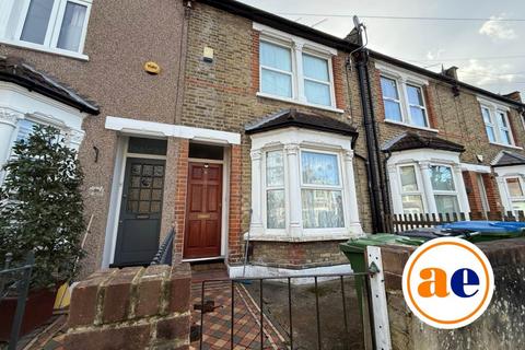 2 bedroom terraced house for sale, Federation Road, London SE2