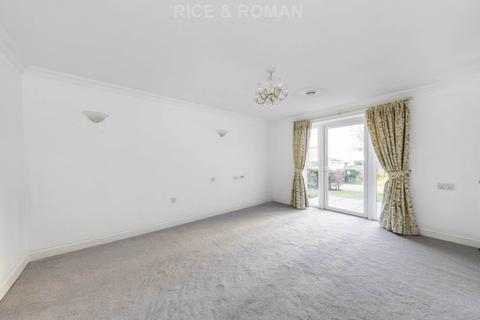 1 bedroom retirement property for sale, Pegasus Court, Egham TW20