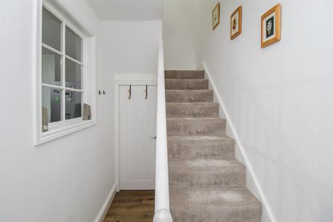 4 bedroom terraced house for sale, Thornes Road, Wakefield WF2