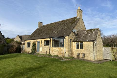 3 bedroom detached bungalow for sale, Hoo Lane, Chipping Campden