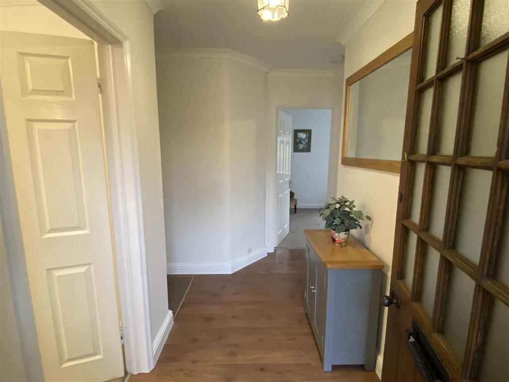 Entrance Hall.JPG