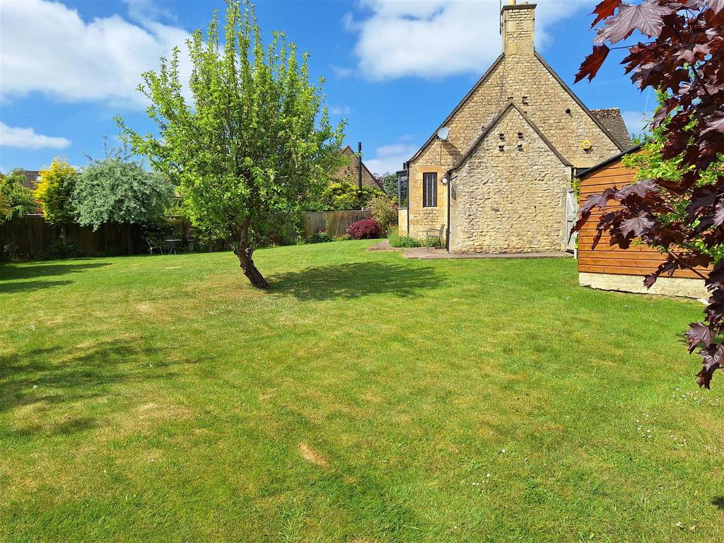 Rear Garden.jpg