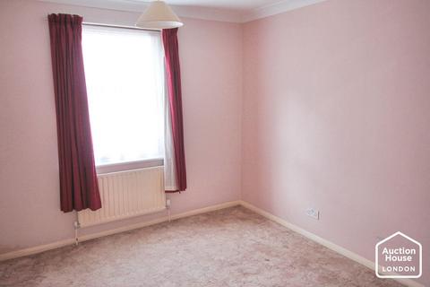 3 bedroom flat for sale, Flat 23 Shawcross House, 235-237 Preston Road, Brighton, East Sussex, BN1 6SW