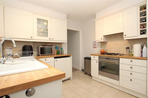 2 bedroom maisonette for sale, Griffin Road, London, SE18