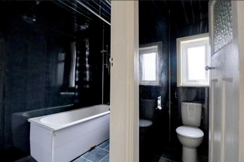 Flat 2, 18 Seafield Road, Blackpool, FY1 2LS