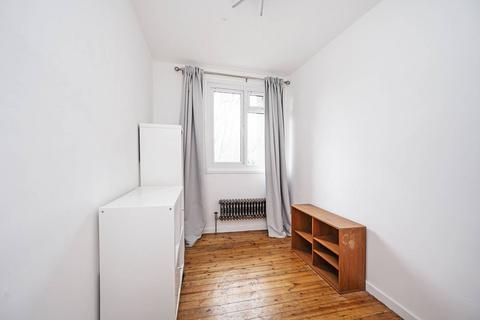 3 bedroom flat to rent, Ramsey Street, Shoreditch, London, E2