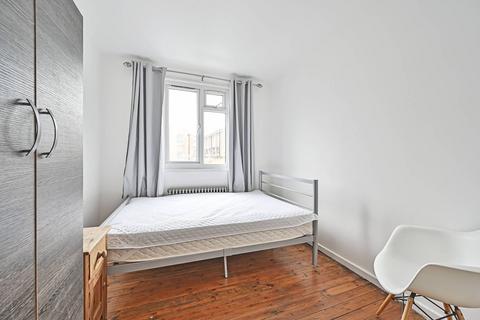 3 bedroom flat to rent, Ramsey Street, Shoreditch, London, E2