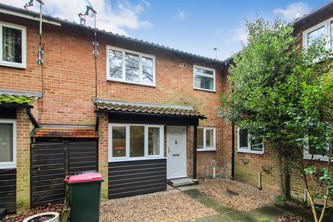 1 bedroom end of terrace house for sale, Lanercost Road, Crawley, West Sussex. RH11 8YA