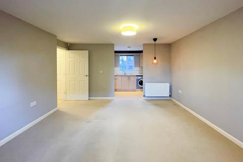 2 bedroom flat to rent, Emerson Square, Bristol BS7