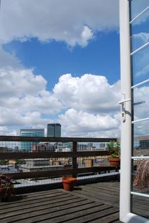 Studio for sale, Upper Woburn Place, King's Cross, London, WC1H