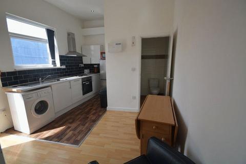 1 bedroom house to rent, 109-111 CTR Lofts - Chapeltown Road, Leeds LS7