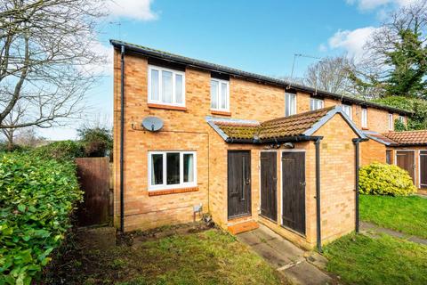 1 bedroom maisonette for sale, Hallington Close, Woking, GU21