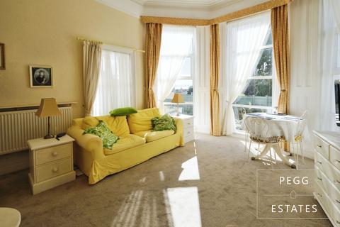 2 bedroom apartment for sale, St. Efrides Road, Torquay
