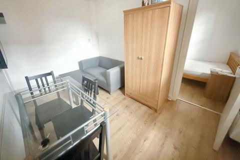 1 bedroom flat for sale, 77 Park View Court, Bath Street, Nottingham, Nottinghamshire, NG1 1DE