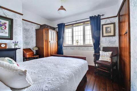 44 The Spinney, Bestwood Village, Nottingham, NG6 8TG