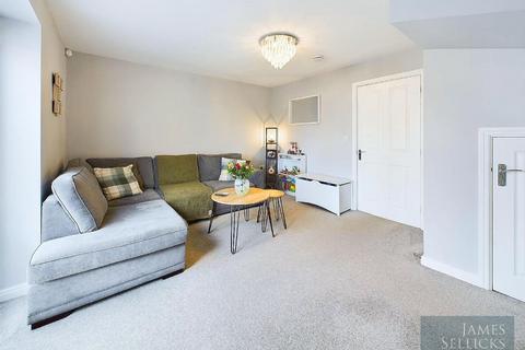 16 Barrowcliff Way, Blaby, Leicester, LE8 4BH