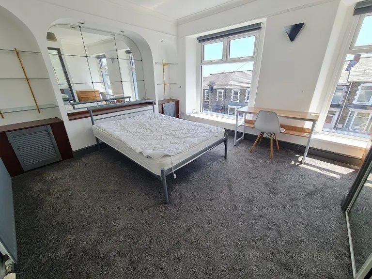 14 Terrace Road Bed