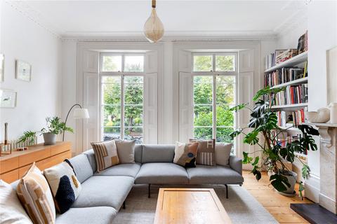 2 Albion Square, London, E8 4ES