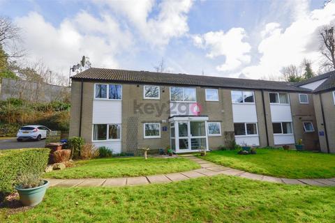 2 bedroom flat for sale, Queen Victoria Road, Sheffield, S17