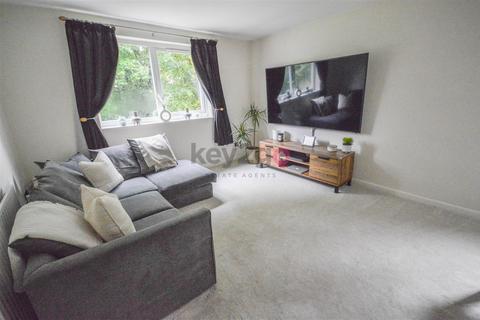 2 bedroom flat for sale, Queen Victoria Road, Sheffield, S17