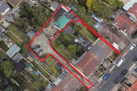 Land for sale, Land to the Rear and Side of 139 Westbury Road, Southend-on-Sea, Essex, SS2 4DL