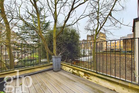 4 bedroom semi-detached house to rent, Connaught Street, London, Greater London, W2