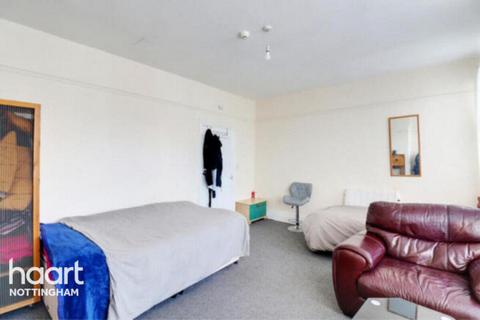 3 bedroom flat for sale, Sneinton Dale, Sneinton