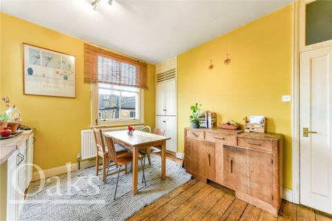 3 bedroom maisonette for sale, Felsberg Road, Brixton Hill