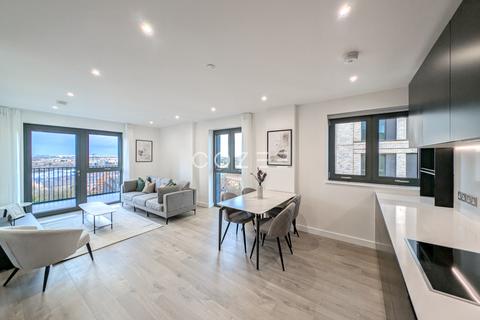 2 bedroom flat to rent, Woodberry Down, London N4