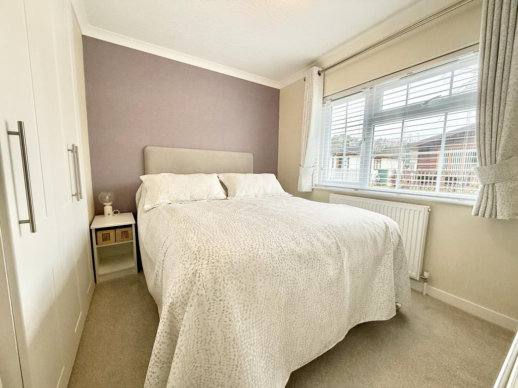 Bedroom 2.jpeg