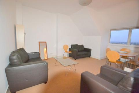 1 bedroom flat to rent, Stunning 1 bed in Fantastic Muswell Hill Area