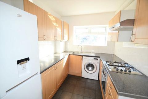 Watford Way, London, Mill Hill