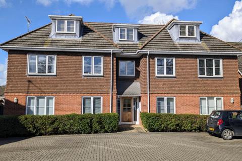 2 bedroom flat for sale, Chase Road, Bordon GU35