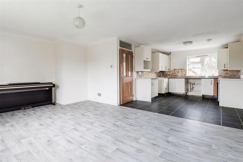 2 bedroom flat for sale, Rowley Mead, Thornwood