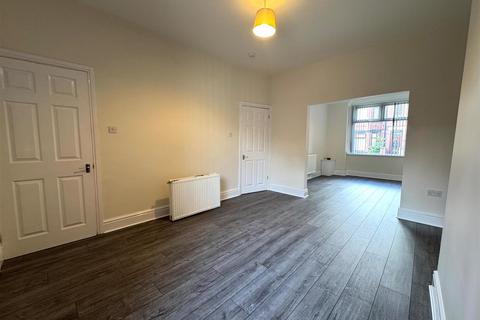 2 bedroom terraced house to rent, Cheetham Road, Swinton, Manchester