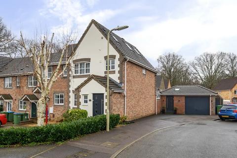 4 bedroom end of terrace house for sale, John Bunyan Close, Whiteley, Fareham, Hampshire, PO15