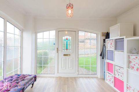 3 bedroom detached house for sale, Meadow Drive, Keyworth