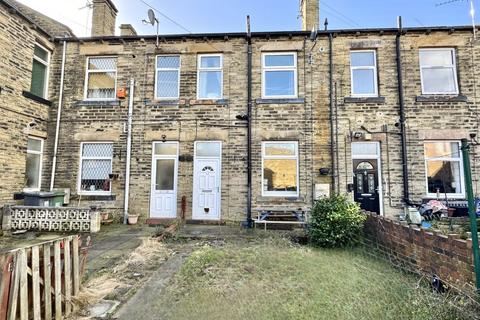 Victoria Street, Cleckheaton, BD19