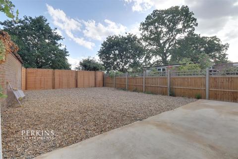 undefined, Greenford, UB6