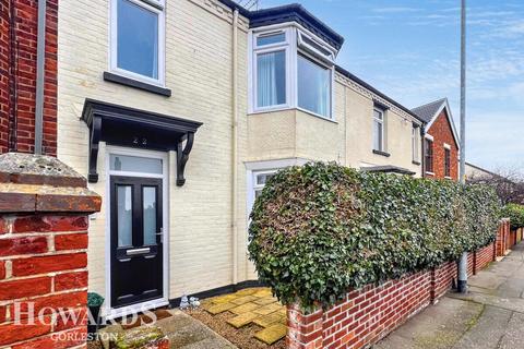 3 bedroom terraced house for sale, Sussex Road, Gorleston