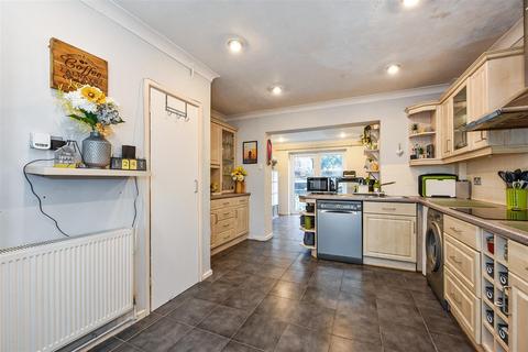 3 bedroom terraced house for sale, Suffolk Road, Andover